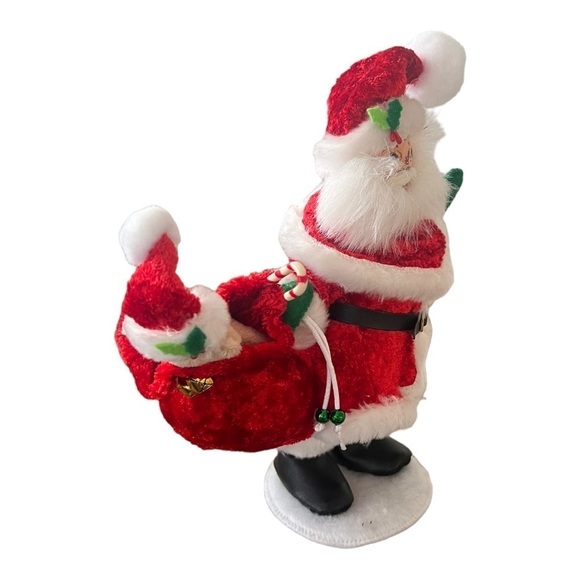 ANNALEE 2012 Cozy Christmas Santa Retired NEW - Picture 2 of 5